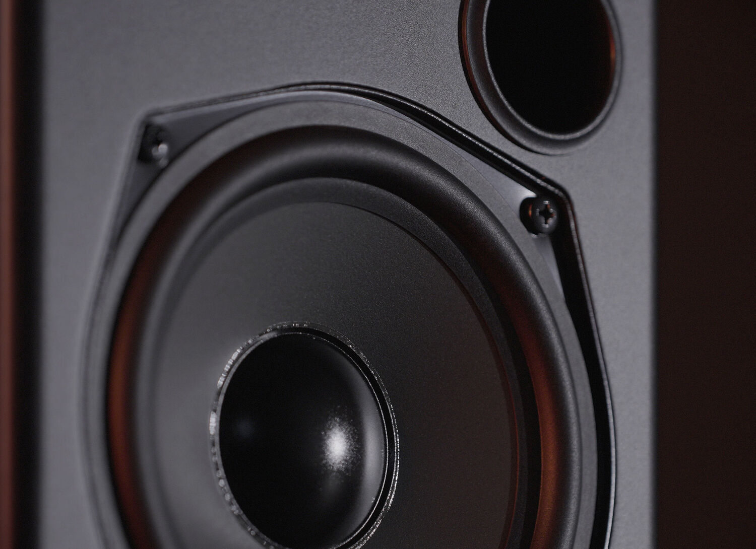 A close up of a T-Series driver