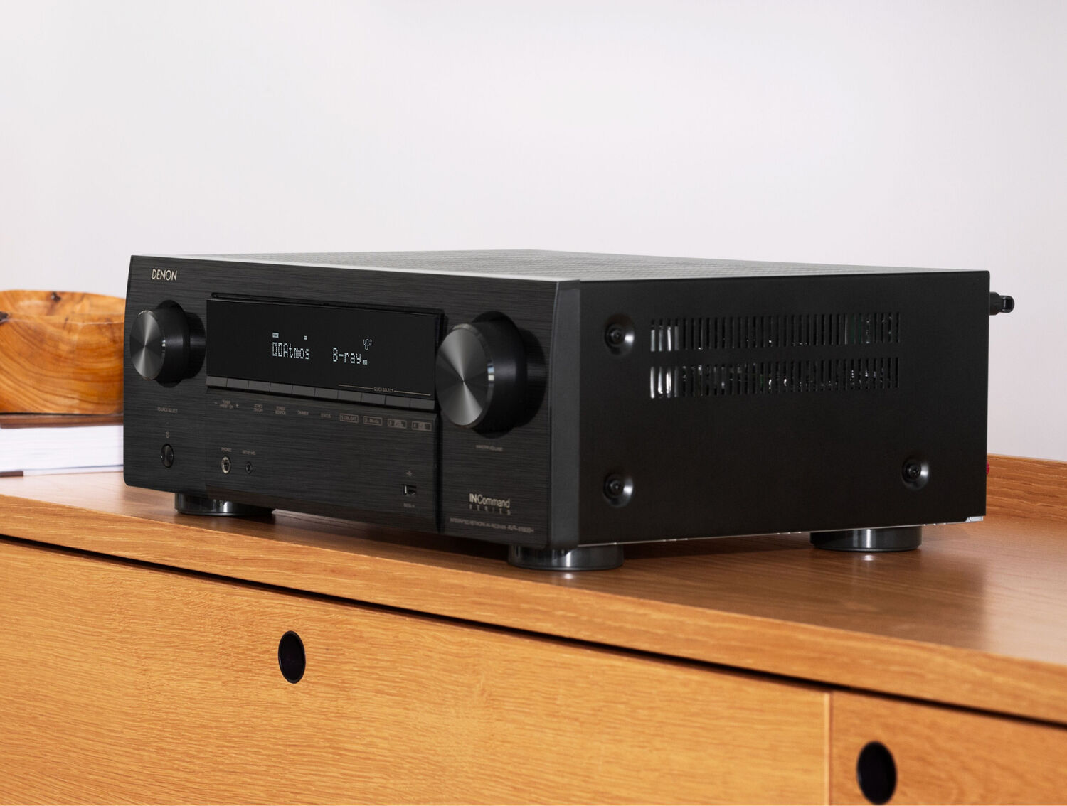AVR-X1800H, Black, dynamic